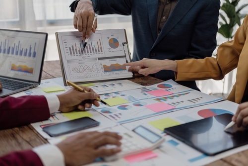 financial consultants for business